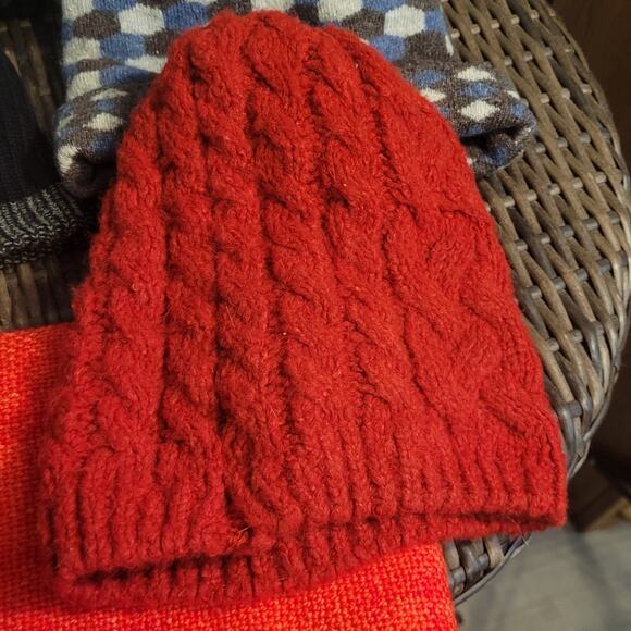 Winter Knitwear Lot 8pc Beanies Scarf Gloves Aeropostale Handknit NWT Warm Cozy - Picture 7 of 8